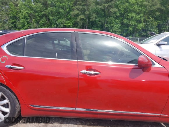 2008 Lexus LS 460 z VIN JTHBL46F985052775, wystawiony jako IAAI lot #42288309 z przebiegiem 159 808 mil mil oraz . Historia ofert i sprzedaży dostępna na DreamBid. Obrazek 13.