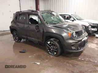 2021 Jeep Renegade Latitude with VIN ZACNJDBB1MPM71726, listed as a IAAI auction lot 41607723 with 30,655 mi miles. Bid and sale history available at carsss.com. Image 1.
