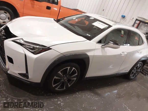2020 Lexus UX 250h with VIN JTHP9JBH2L2025812, listed as a IAAI auction lot 41823664 with 62,112 mi miles and . Bid and sale history available at DreamBid. Image 15.