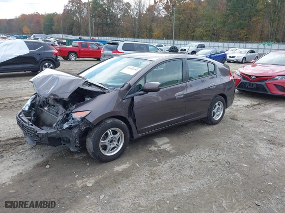 2013 Honda Insight LX with VIN JHMZE2H53DS003018, listed as a IAAI auction lot 40968252 with 234,720 mi miles. Bid and sale history available at carsss.com. Image 18.