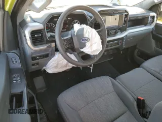 2022 Ford F-150 XL z VIN 1FTMF1CB5NKE01462, wystawiony jako Copart lot #81426464 z przebiegiem 30 971 mil mil oraz Szkoda całkowita • Salvage title. Historia ofert i sprzedaży dostępna na DreamBid. Obrazek 8.