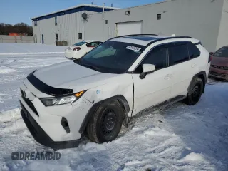2021 Toyota RAV4 with VIN 2T3R1RFV3MC152286, listed as a Copart auction lot 87062234 with 272,379 mi miles and Salvage title. Bid and sale history available at DreamBid. Image 1.