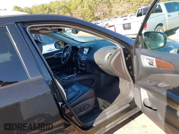 2016 Nissan Pathfinder S with VIN 5N1AR2MN6GC604779, listed as a IAAI auction lot 40990112 with 188,881 mi miles and . Bid and sale history available at DreamBid. Image 5.