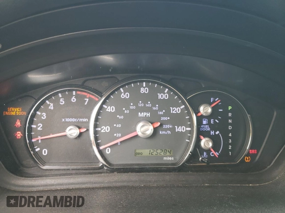 2010 Mitsubishi Endeavor SE z VIN 4A4JN3AS2AE007004, wystawiony jako Copart lot #58771424 z przebiegiem 125 284 mil mil oraz Szkoda całkowita • Salvage title. Historia ofert i sprzedaży dostępna na DreamBid. Obrazek 9.