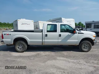 2011 Ford F-250 XL with VIN 1FT7W2B6XBED04727, listed as a IAAI auction lot 42484804 with 59,877 mi miles and . Bid and sale history available at DreamBid. Image 13.