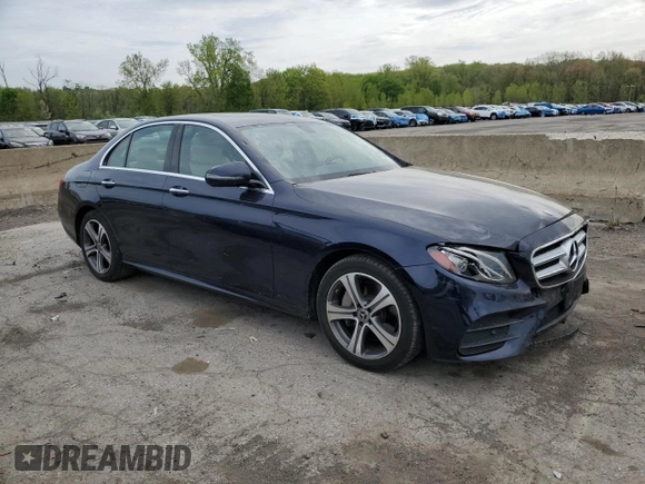 2020 Mercedes-Benz E 350 with VIN WDDZF8EB7LA748084, listed as a Copart auction lot 55474325 with 68,621 mi miles and Salvage Title. Bid and sale history available at DreamBid. Image 4.