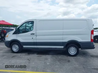 2015 Ford Transit Cargo with VIN 1FTNR1ZM4FKA33913, listed as a IAAI auction lot 42368442 with 91,608 mi miles and . Bid and sale history available at DreamBid. Image 13.