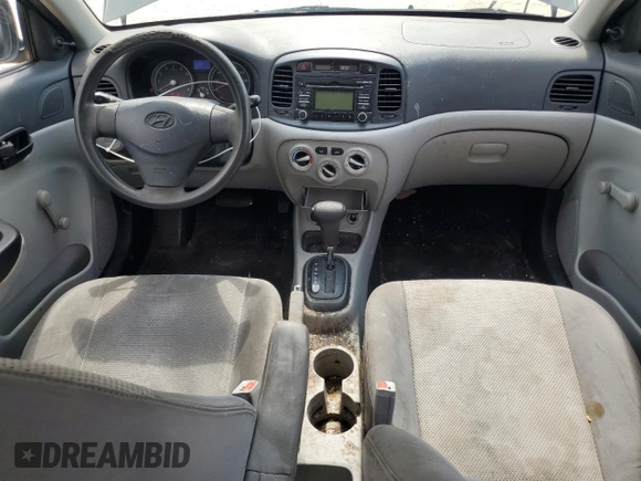 2010 Hyundai Accent GLS z VIN KMHCN4AC5AU433642, wystawiony jako Copart lot #61292785 z przebiegiem 165 250 mil mil oraz Czysty tytuł • Clean title. Historia ofert i sprzedaży dostępna na DreamBid. Obrazek 8.