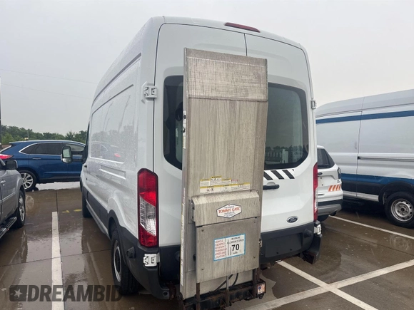 2016 Ford Transit with VIN 1FTYR2XM5GKB25426, listed as a IAAI auction lot 42154296 with 134,670 mi miles and . Bid and sale history available at DreamBid. Image 1.