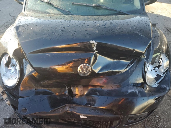 2008 Volkswagen New Beetle Coupe S with VIN 3VWPW31C38M518178, listed as a Copart auction lot 76160904 with 159,622 mi miles and Salvage Title. Bid and sale history available at carsss.com. Image 12.