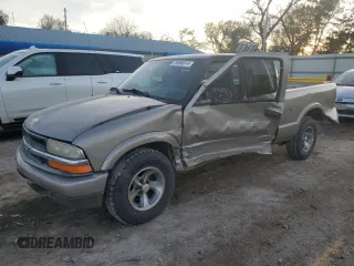 2001 Chevrolet S-10 LS with VIN 1GCCS19581K162217, listed as a Copart auction lot 79950614 with 200,950 mi miles and Salvage Title. Bid and sale history available at DreamBid. Image 1.