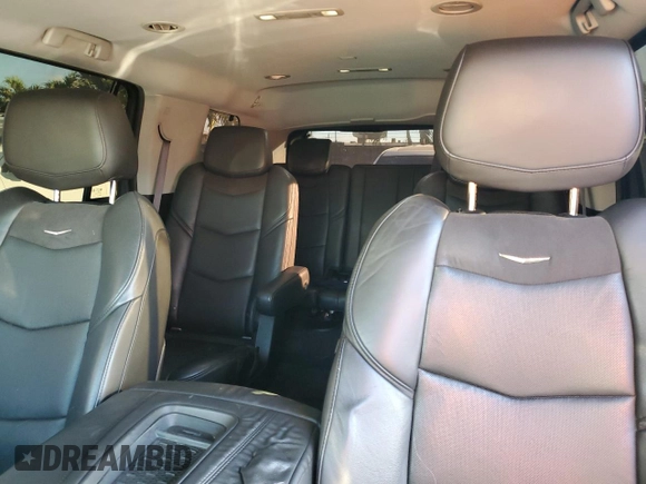 2015 Cadillac Escalade z VIN 1GYS3LKJ8FR747349, wystawiony jako Copart lot #87758605 z przebiegiem 195 325 mil mil oraz Czysty tytuł • Clean title. Historia ofert i sprzedaży dostępna na DreamBid. Obrazek 10.