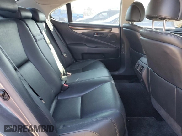 2016 Lexus LS 460 with VIN JTHBL5EF5G5141362, listed as a Copart auction lot 47226875 with 59,165 mi miles and Salvage title. Bid and sale history available at DreamBid. Image 10.