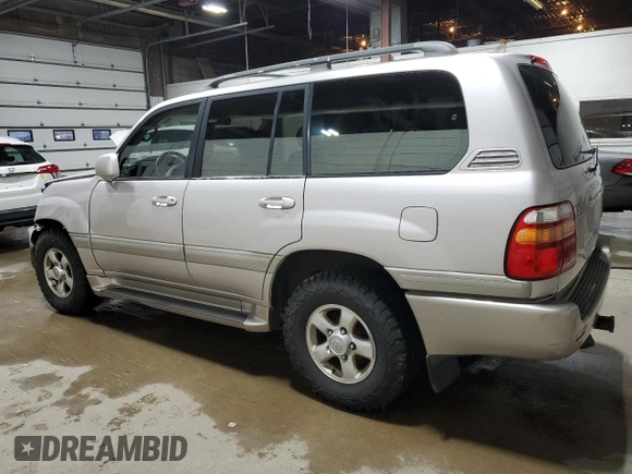 2000 Toyota Land Cruiser with VIN JT3HT05JXY0093444, listed as a Copart auction lot 86171724 with 273,194 mi miles and Salvage Title. Bid and sale history available at carsss.com. Image 2.
