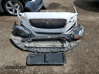 2017 Jaguar XF 35t Prestige with VIN SAJBK4BV0HCY50645, listed as a Copart auction lot 59302804 with 108,215 mi miles and Clean Title. Bid and sale history available at carsss.com. Image 12.