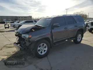 2015 Toyota 4Runner SR5 z VIN JTEZU5JR6F5107793, wystawiony jako Copart lot #49408895 z przebiegiem 149 958 mil mil oraz Czysty tytuł • Clean title. Historia ofert i sprzedaży dostępna na DreamBid. Obrazek 1.