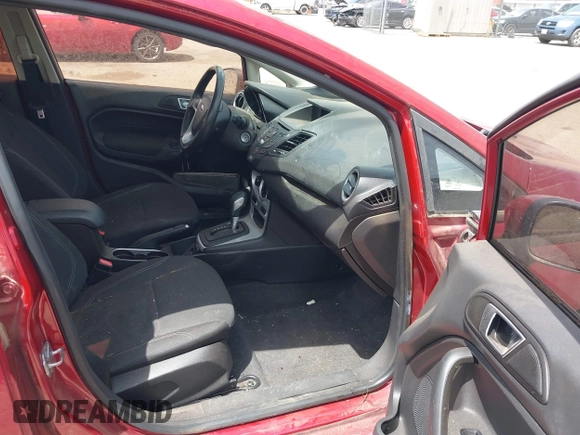 2016 Ford Fiesta SE z VIN 3FADP4BJXGM156814, wystawiony jako IAAI lot #42129721 z przebiegiem 90 353 mil mil oraz . Historia ofert i sprzedaży dostępna na DreamBid. Obrazek 5.