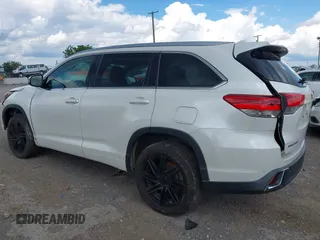 2017 Toyota Highlander Limited with VIN 5TDYZRFH6HS222576, listed as a IAAI auction lot 42405961 with 97,148 mi miles and . Bid and sale history available at DreamBid. Image 13.