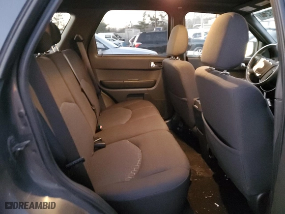 2008 Mercury Mariner with VIN 4M2CU81158KJ12925, listed as a Copart auction lot 83188244 with 38,371 mi miles and Salvage Title. Bid and sale history available at carsss.com. Image 11.