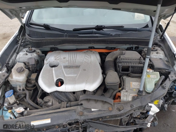 2015 Hyundai Sonata Hybrid Limited with VIN KMHEC4A45FA051854, listed as a IAAI auction lot 41853648 with 160,422 mi miles. Bid and sale history available at carsss.com. Image 10.
