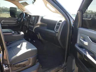 2020 Ram 2500 Big Horn with VIN 3C6UR5DL3LG159756, listed as a IAAI auction lot 41672866 with 89,417 mi miles and . Bid and sale history available at DreamBid. Image 5.