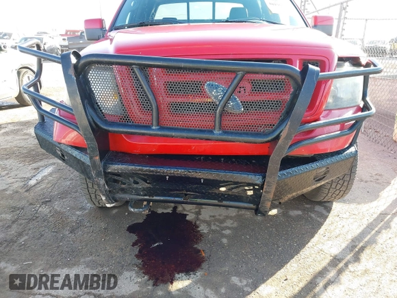 2008 Ford F-150 XLT z VIN 1FTPW14V18FA93547, wystawiony jako IAAI lot #38199628 z przebiegiem 188 918 mil mil oraz . Historia ofert i sprzedaży dostępna na DreamBid. Obrazek 6.