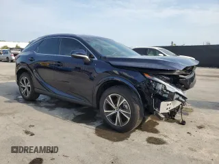 2023 Lexus RX 350h z VIN 2T2BBMCA3PC019829, wystawiony jako Copart lot #56878215 z przebiegiem 11 700 mil mil oraz Szkoda całkowita • Salvage title. Historia ofert i sprzedaży dostępna na DreamBid. Obrazek 4.