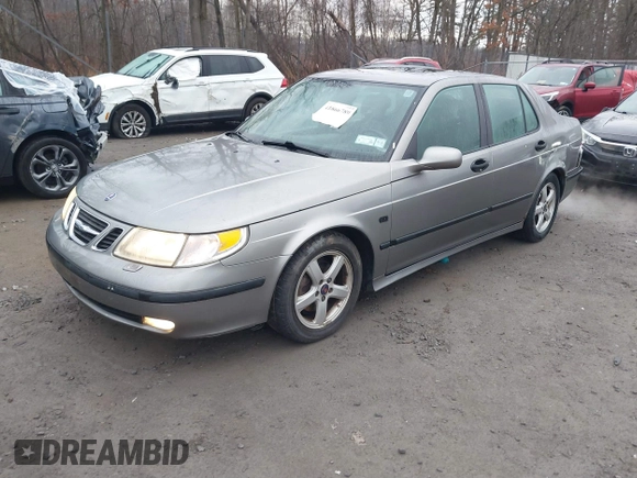 2004 Saab 9-5 Arc with VIN YS3ED49A143512764, listed as a IAAI auction lot 41866789 with 114,796 mi miles. Bid and sale history available at carsss.com. Image 2.