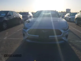 2018 Ford Mustang EcoBoost Premium with VIN 1FATP8UH3J5160147, listed as a IAAI auction lot 41916920 with 91,917 mi miles and . Bid and sale history available at carsss.com. Image 12.
