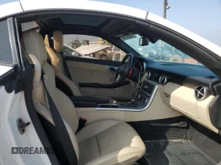 2014 Mercedes-Benz SLK-Class SLK 250 with VIN WDDPK4HA5EF075252, listed as a Copart auction lot 69894144 with 124,204 mi miles and Salvage Title. Bid and sale history available at carsss.com. Image 11.
