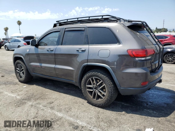 2019 Jeep Grand Cherokee Trailhawk z VIN 1C4RJFLG6KC759527, wystawiony jako Copart lot #64862645 z przebiegiem 76 079 mil mil oraz Szkoda całkowita • Salvage title. Historia ofert i sprzedaży dostępna na DreamBid. Obrazek 2.