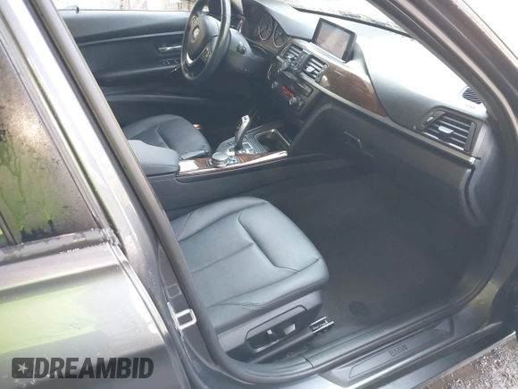 2015 BMW 3 Series 328i xDrive with VIN WBA3B5G50FNS15859, listed as a IAAI auction lot 41999035 with 87,560 mi miles. Bid and sale history available at carsss.com. Image 5.
