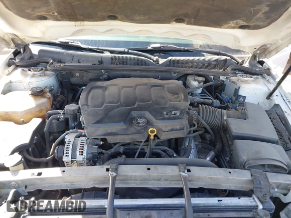 2009 Buick Lucerne CXL with VIN 1G4HD57M19U109257, listed as a IAAI auction lot 42064449 with 153,665 mi miles. Bid and sale history available at carsss.com. Image 10.