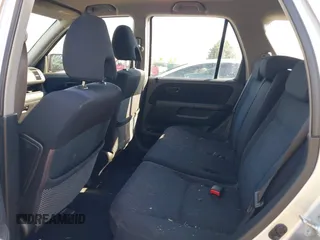 2006 Honda CR-V LX z VIN SHSRD78596U445523, wystawiony jako IAAI lot #42212230 z przebiegiem 141 228 mil mil oraz . Historia ofert i sprzedaży dostępna na DreamBid. Obrazek 8.