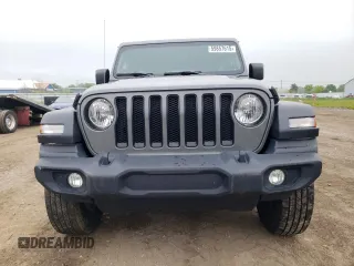 2020 Jeep Wrangler Unlimited Sport Altitude with VIN 1C4HJXDG2LW314301, listed as a Copart auction lot 59857615 with 60,684 mi miles and Salvage title. Bid and sale history available at DreamBid. Image 5.