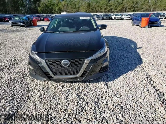 2022 Nissan Altima SR with VIN 1N4BL4CV1NN306526, listed as a Copart auction lot 41703665 with 72,969 mi miles and Salvage Title. Bid and sale history available at DreamBid. Image 11.