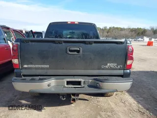 2004 Chevrolet Silverado 1500 with VIN 1GCEK19T64E192987, listed as a IAAI auction lot 41602418 with 279,282 mi miles and . Bid and sale history available at DreamBid. Image 16.