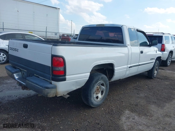 2001 Dodge Ram 1500 with VIN 3B7HC13Z61M264915, listed as a IAAI auction lot 41477847 with 299,197 mi miles. Bid and sale history available at carsss.com. Image 4.