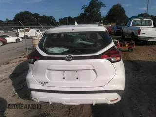 2022 Nissan Kicks S z VIN 3N1CP5BV7NL522054, wystawiony jako IAAI lot #42445264 z przebiegiem 42 648 mil mil oraz . Historia ofert i sprzedaży dostępna na DreamBid. Obrazek 16.