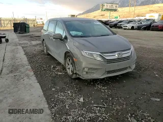 2020 Honda Odyssey EX-L with VIN 5FNRL6H77LB027558, listed as a Copart auction lot 88417565 with 112,384 mi miles and Salvage Title. Bid and sale history available at carsss.com. Image 12.