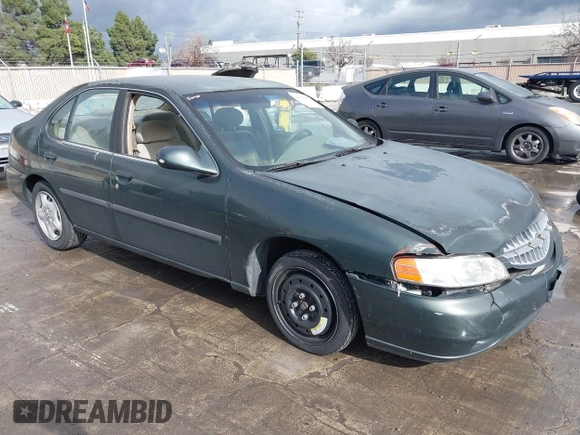 2000 Nissan Altima XE with VIN 1N4DL01D4YC102704, listed as a IAAI auction lot 41538425 with 228,639 mi miles and . Bid and sale history available at DreamBid. Image 1.