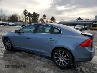 2018 Volvo S60 Inscription with VIN LYV402TK7JB170354, listed as a Copart auction lot 39187724 with 42,105 mi miles. Bid and sale history available at carsss.com. Image 2.