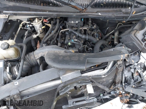 2004 Chevrolet Suburban LS with VIN 1GNEC16Z54J207144, listed as a IAAI auction lot 41244963 with 246,498 mi miles. Bid and sale history available at carsss.com. Image 10.