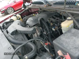 2002 Chevrolet Suburban LT с VIN 1GNFK16Z92J339067, выставлен на аукционе IAAI как лот 39902339 с пробегом 259 973 миль миль и . История ставок и продаж доступна на DreamBid. Изображение 20.