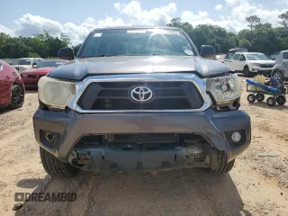 2015 Toyota Tacoma z VIN 5TFLU4EN3FX129797, wystawiony jako Copart lot #57226925 z przebiegiem 277 803 mil mil oraz Czysty tytuł • Clean title. Historia ofert i sprzedaży dostępna na DreamBid. Obrazek 5.