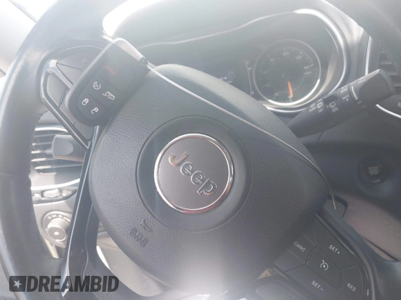 2019 Jeep Cherokee Latitude Plus with VIN 1C4PJLLBXKD405322, listed as a IAAI auction lot 41708104 with 93,295 mi miles and . Bid and sale history available at DreamBid. Image 11.
