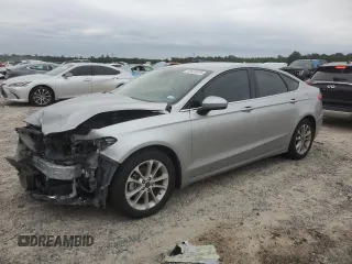 2020 Ford Fusion SE z VIN 3FA6P0HD0LR147717, wystawiony jako Copart lot #55420575 z przebiegiem 133 646 mil mil oraz Szkoda całkowita • Salvage title. Historia ofert i sprzedaży dostępna na DreamBid. Obrazek 1.