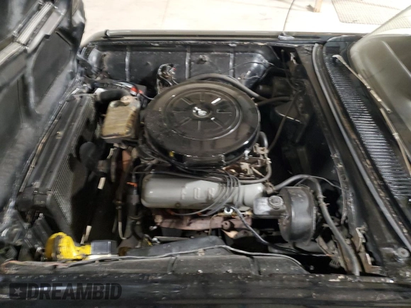 1960 Ford Thunderbird with VIN 0Y71Y188635, listed as a Copart auction lot 49905725 with 1,414 mi miles and Salvage Title. Bid and sale history available at DreamBid. Image 11.
