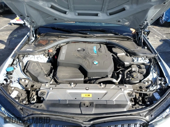 2023 BMW 3 Series 330e with VIN 3MW39FF07P8D26890, listed as a Copart auction lot 45203065 with 21,679 mi miles and Salvage Title. Bid and sale history available at carsss.com. Image 11.