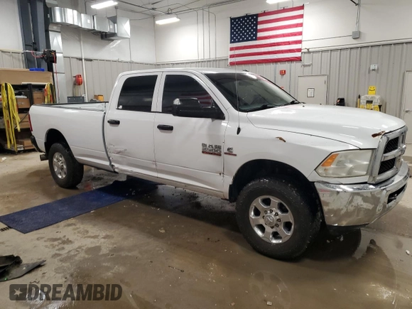 2017 Ram 2500 Tradesman z VIN 3C6UR5HL6HG680133, wystawiony jako Copart lot #50215825 z przebiegiem 184 491 mil mil oraz Czysty tytuł • Clean title. Historia ofert i sprzedaży dostępna na DreamBid. Obrazek 4.